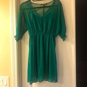 Emerald green dress for wedding guest